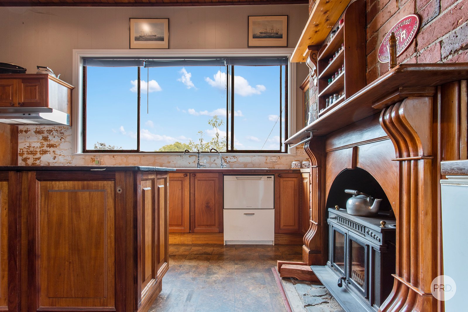 72 Eaglehawk Road IRONBARK 15