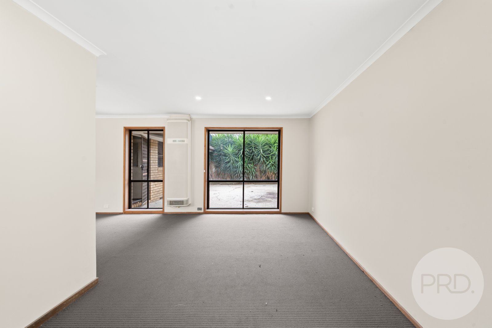 72 Elizabeth Avenue FOREST HILL 6