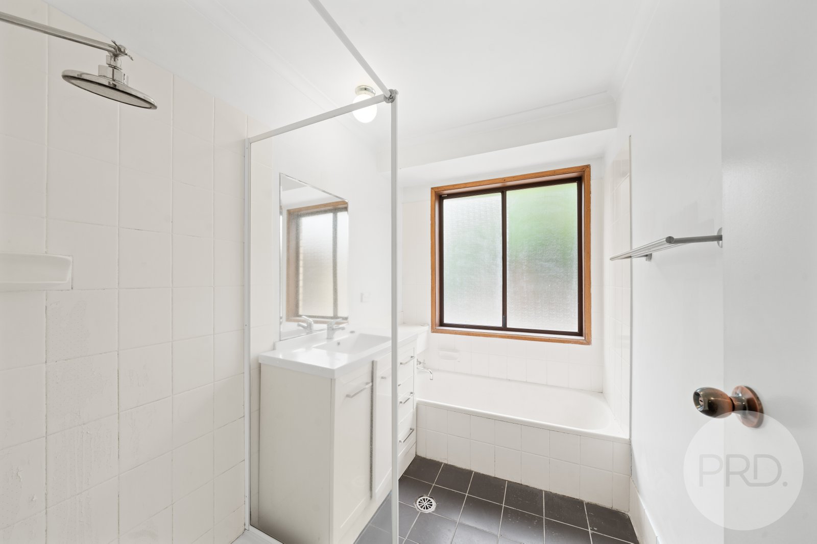 72 Elizabeth Avenue FOREST HILL 10