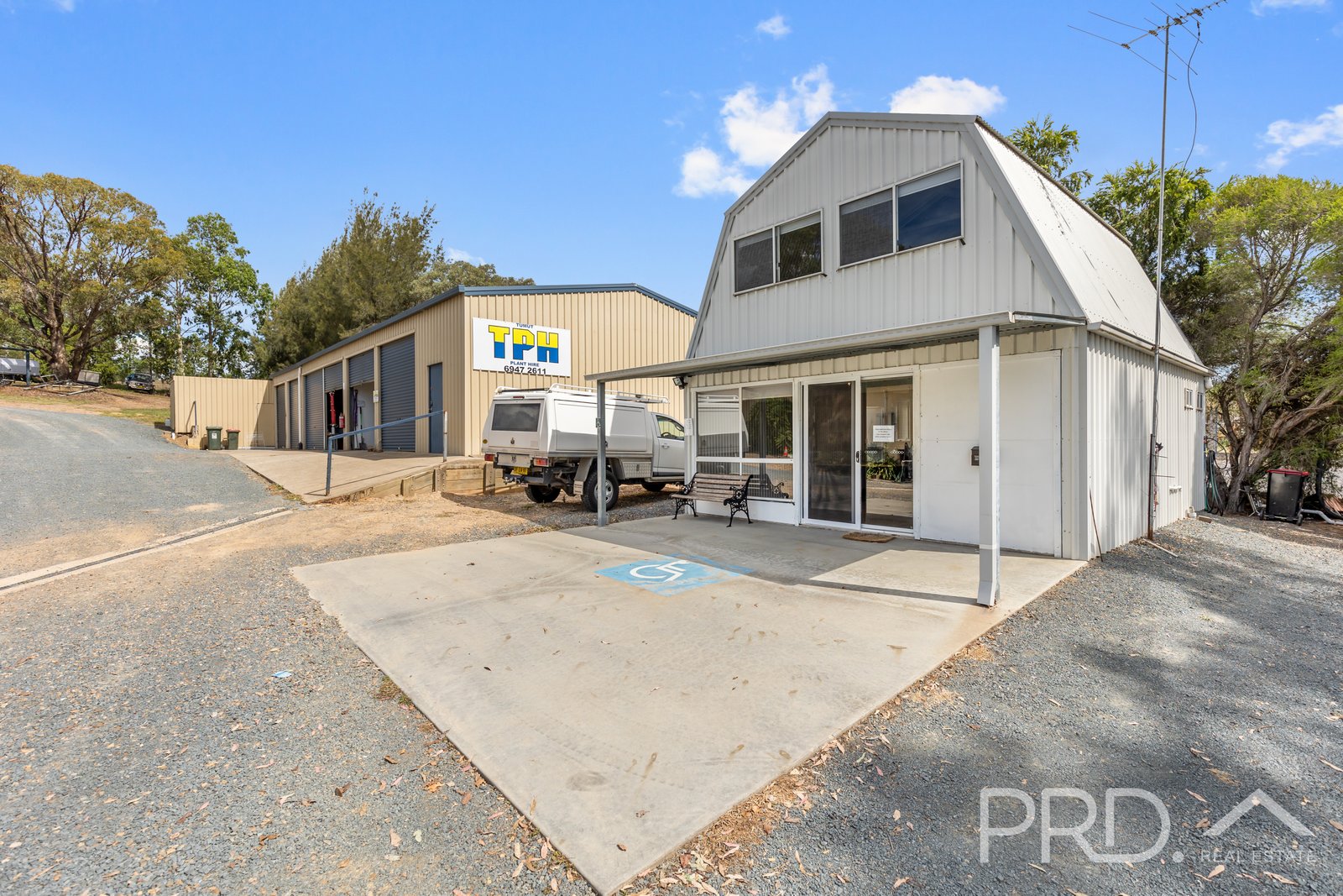 72 Fairway Drive, TUMUT NSW 2720