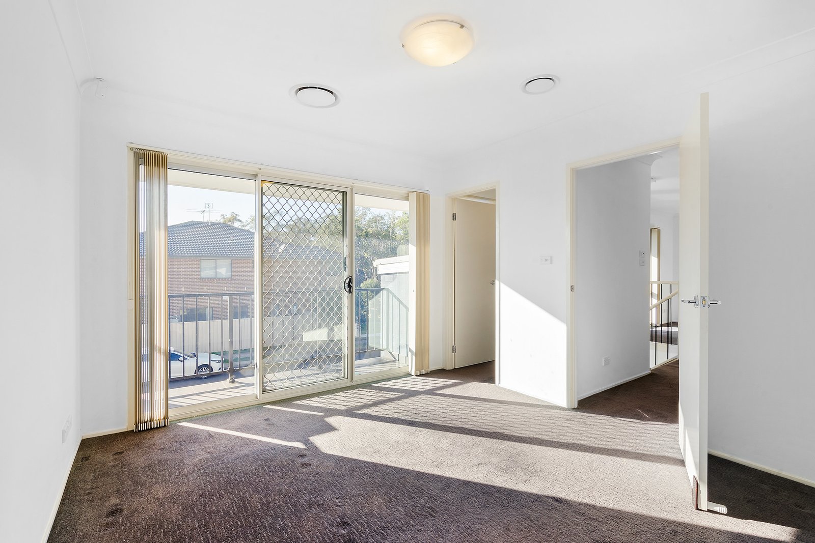 72 Fowler Street Claremont Meadows 3