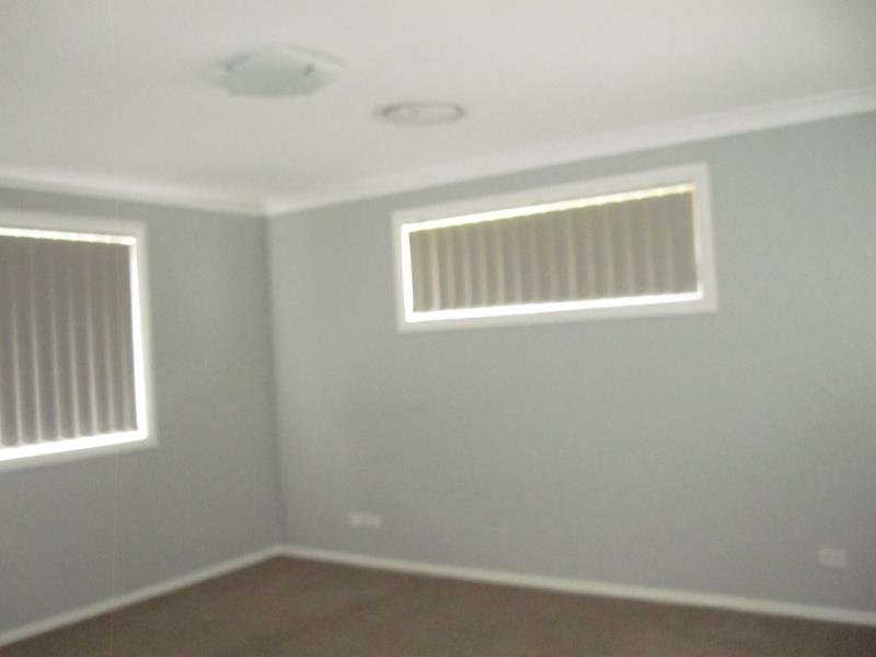 72 Gill Street TAMWORTH 7
