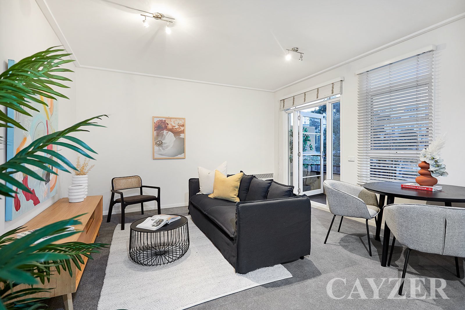 Gallery: 7/2 Graham Street