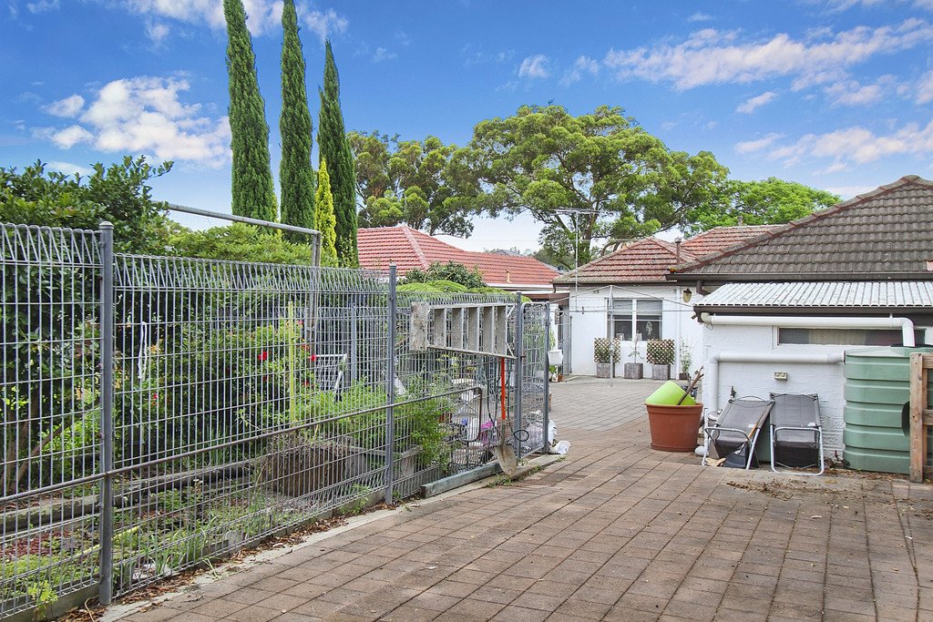 72 Harslett Crescent BEVERLEY PARK 8