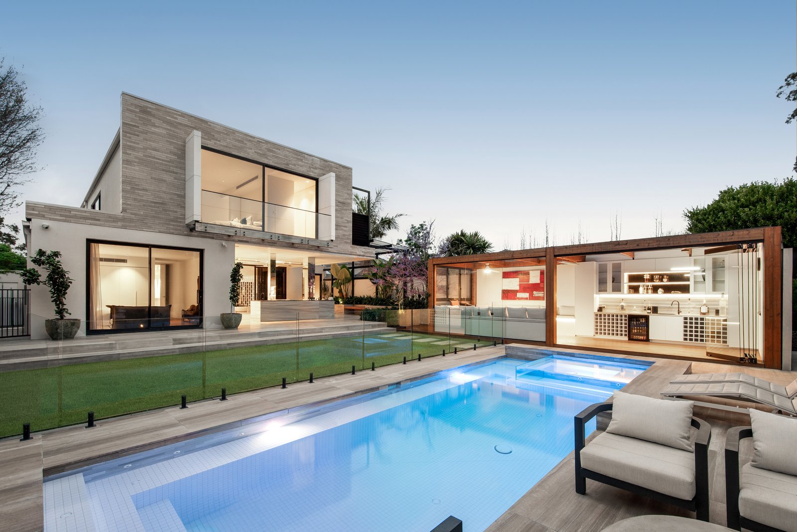 Real Estate and Property in 72 Head Street, Brighton, VIC