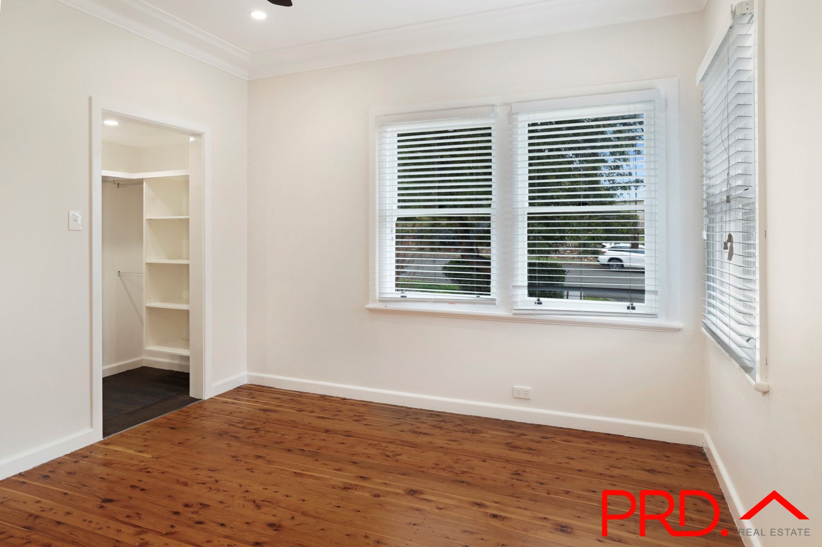 72 Hill Street TAMWORTH 9