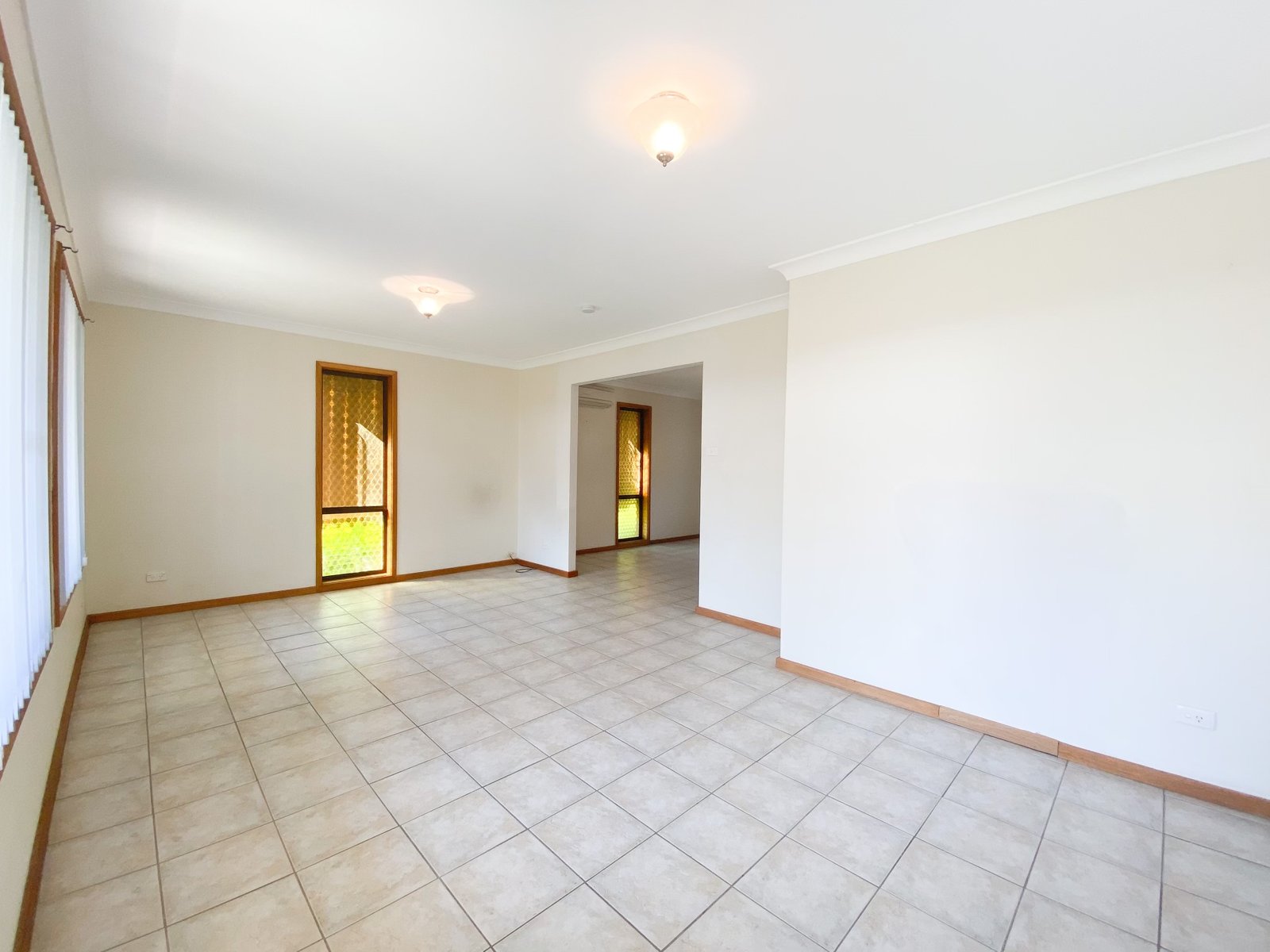72 Horace Street SHOAL BAY 3