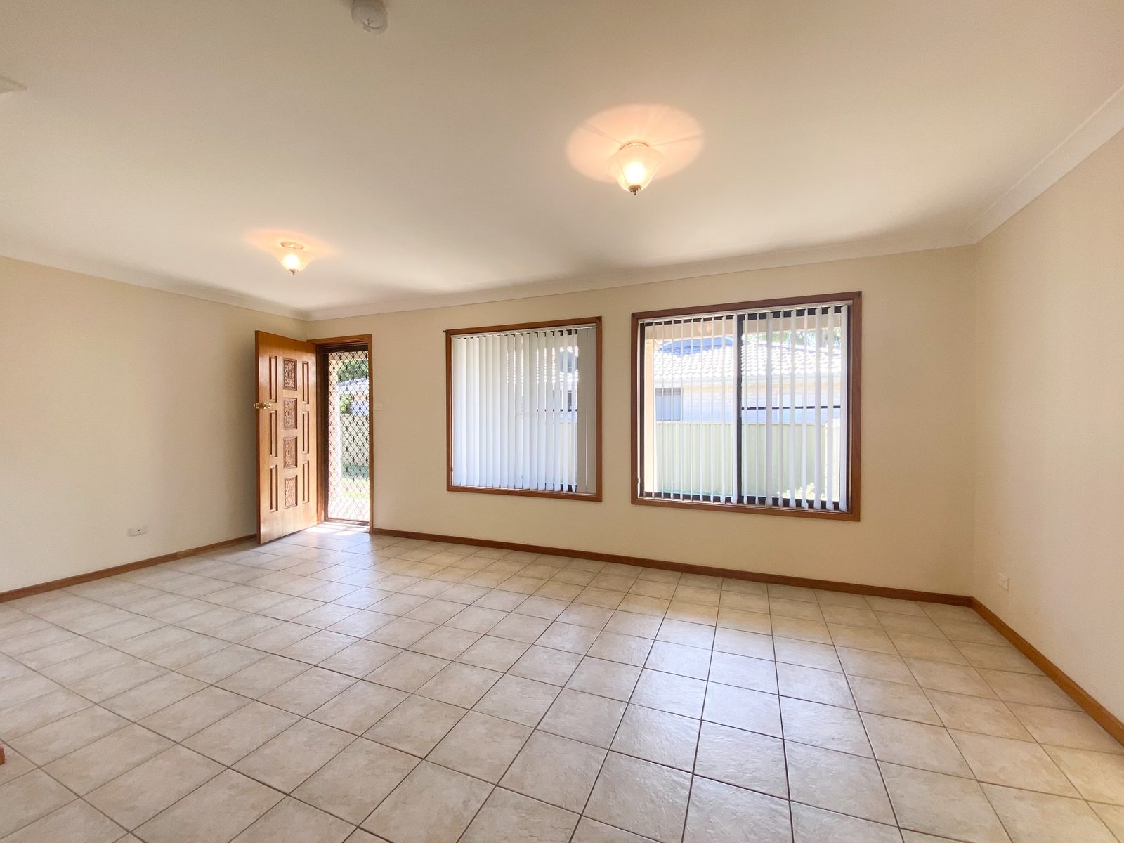 72 Horace Street SHOAL BAY 4