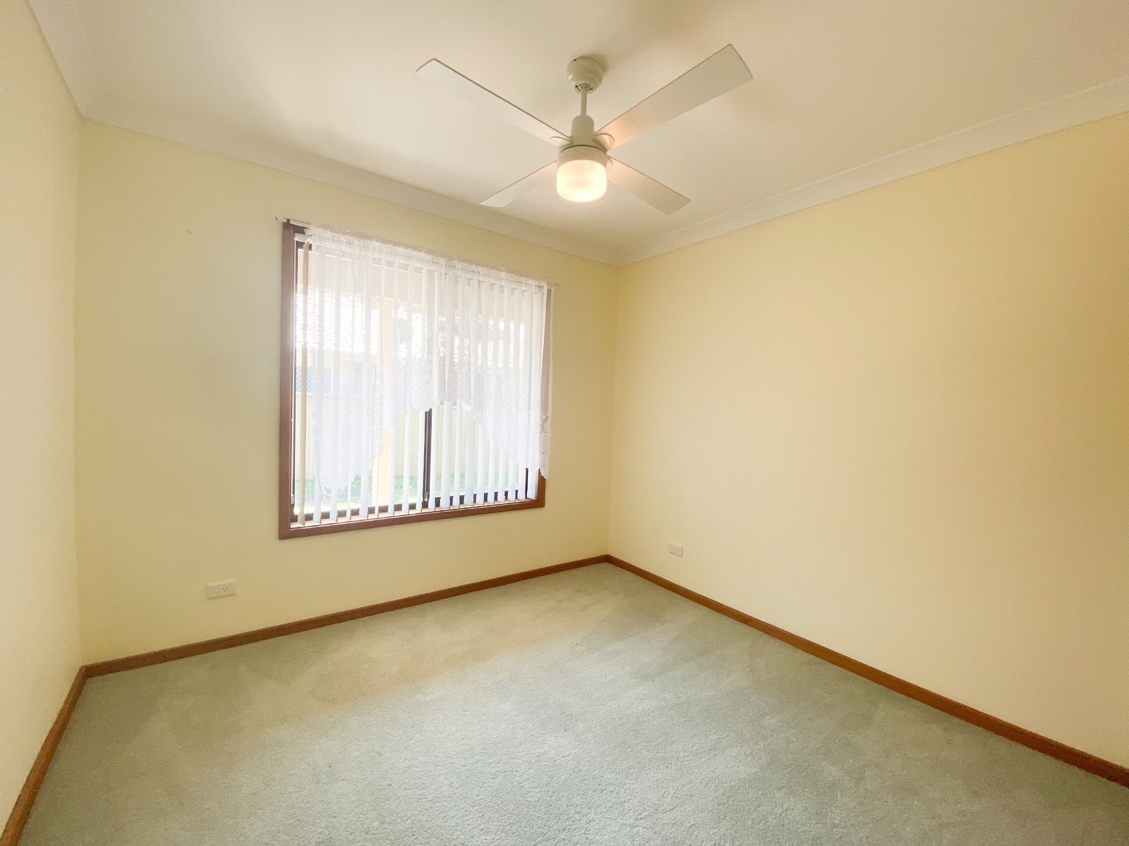 72 Horace Street SHOAL BAY 8