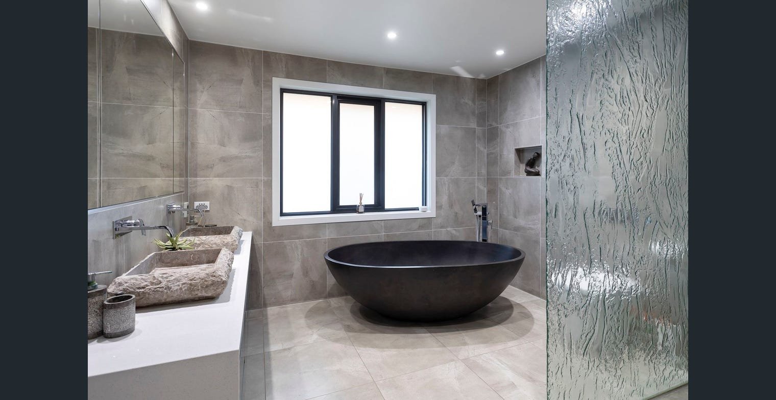 Real Estate and Property in 72 Hughes Parade, Reservoir, VIC