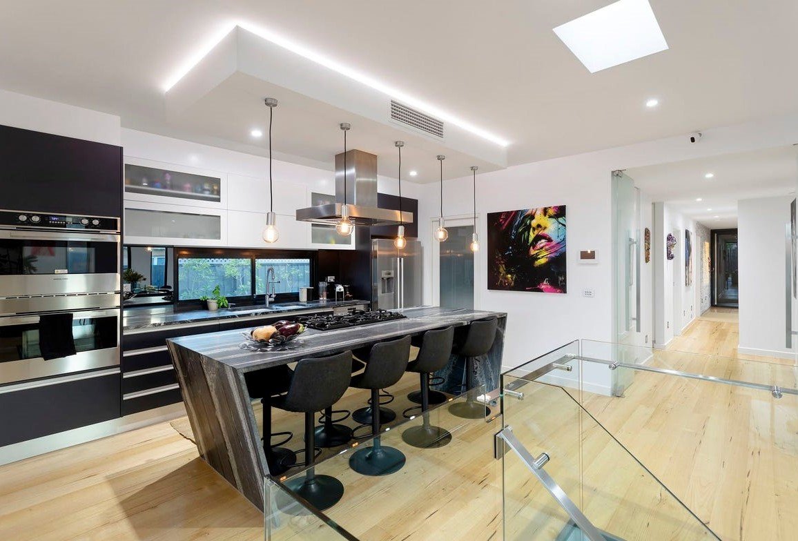 Real Estate and Property in 72 Hughes Parade, Reservoir, VIC