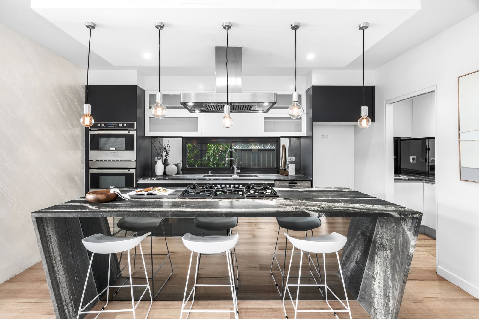 Real Estate and Property in 72 Hughes Parade, Reservoir, VIC