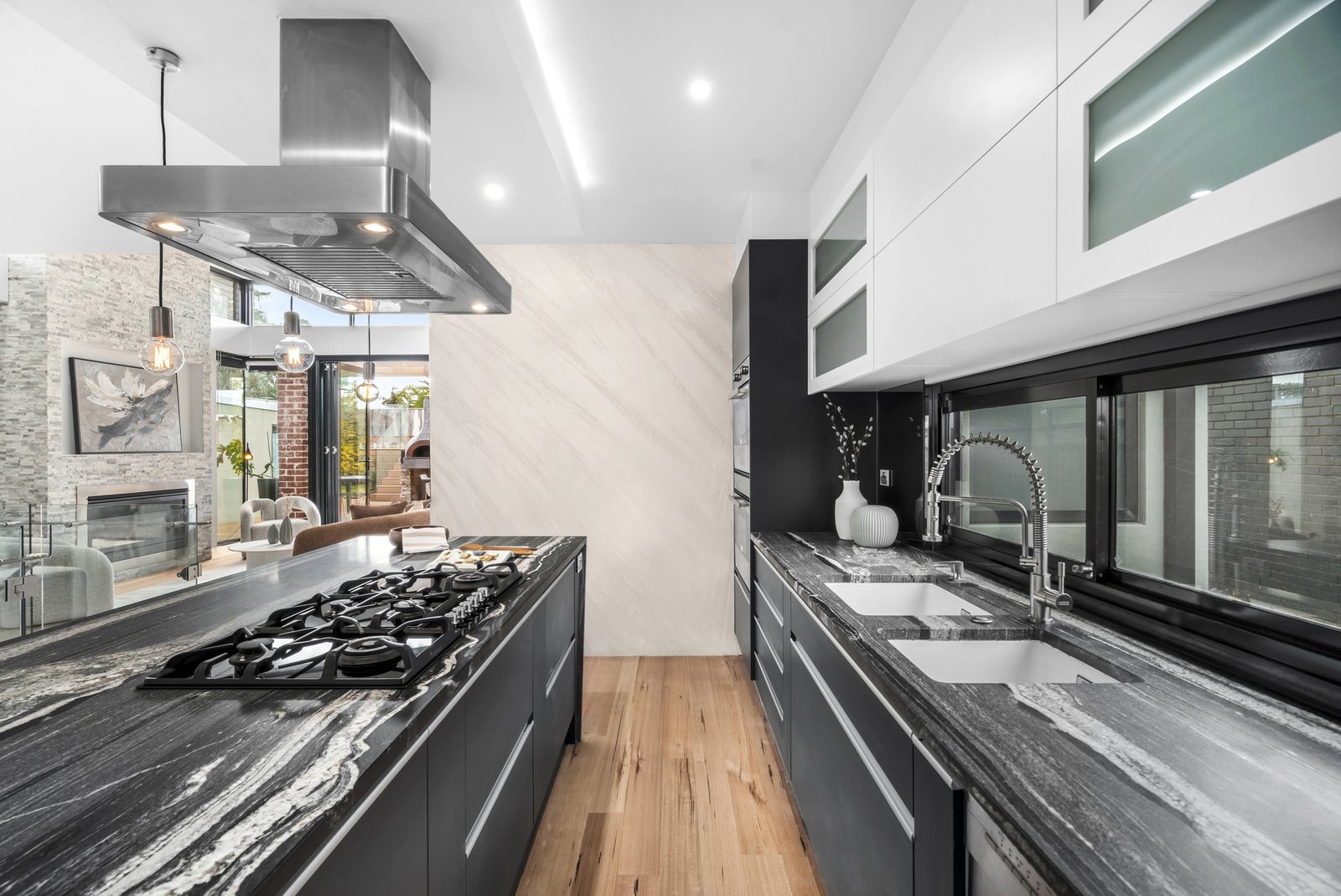 Real Estate and Property in 72 Hughes Parade, Reservoir, VIC