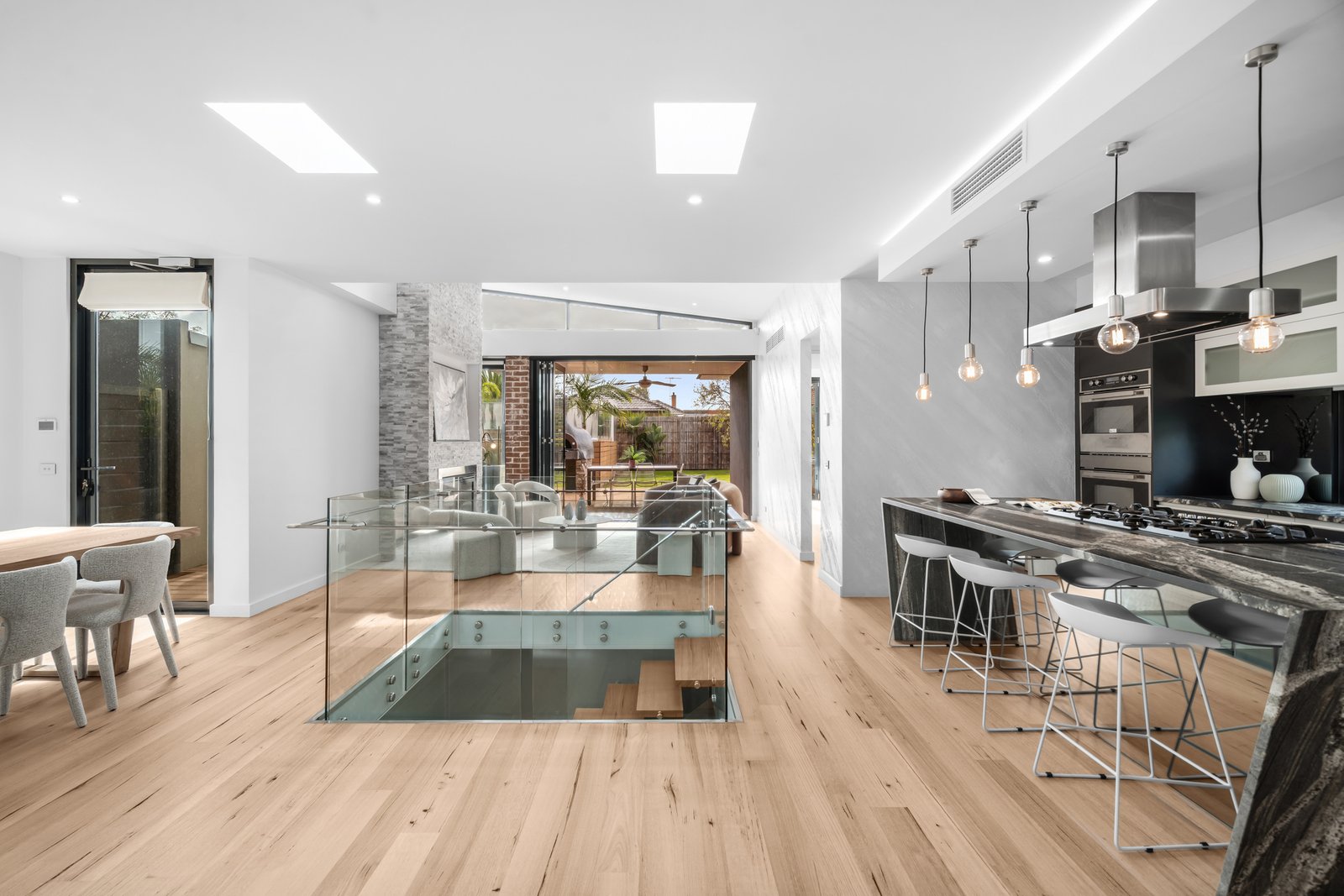 Real Estate and Property in 72 Hughes Parade, Reservoir, VIC