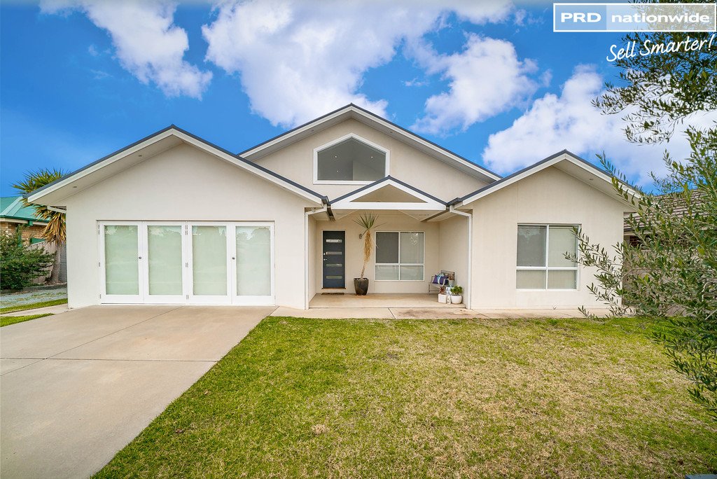 72 Jack Avenue MOUNT AUSTIN 1