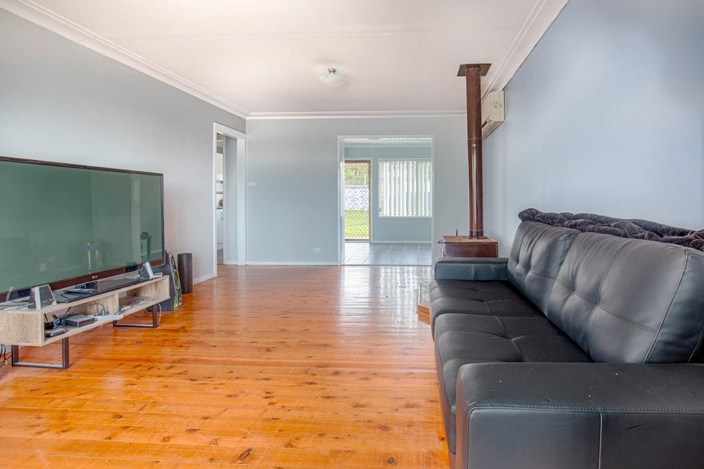 72 Kookaburra Parade WOODBERRY 2