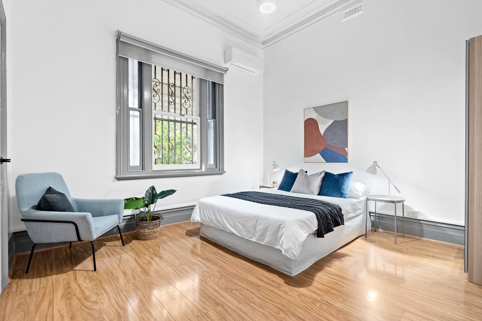 Real Estate and Property in 72 Lennox Street, Richmond, VIC