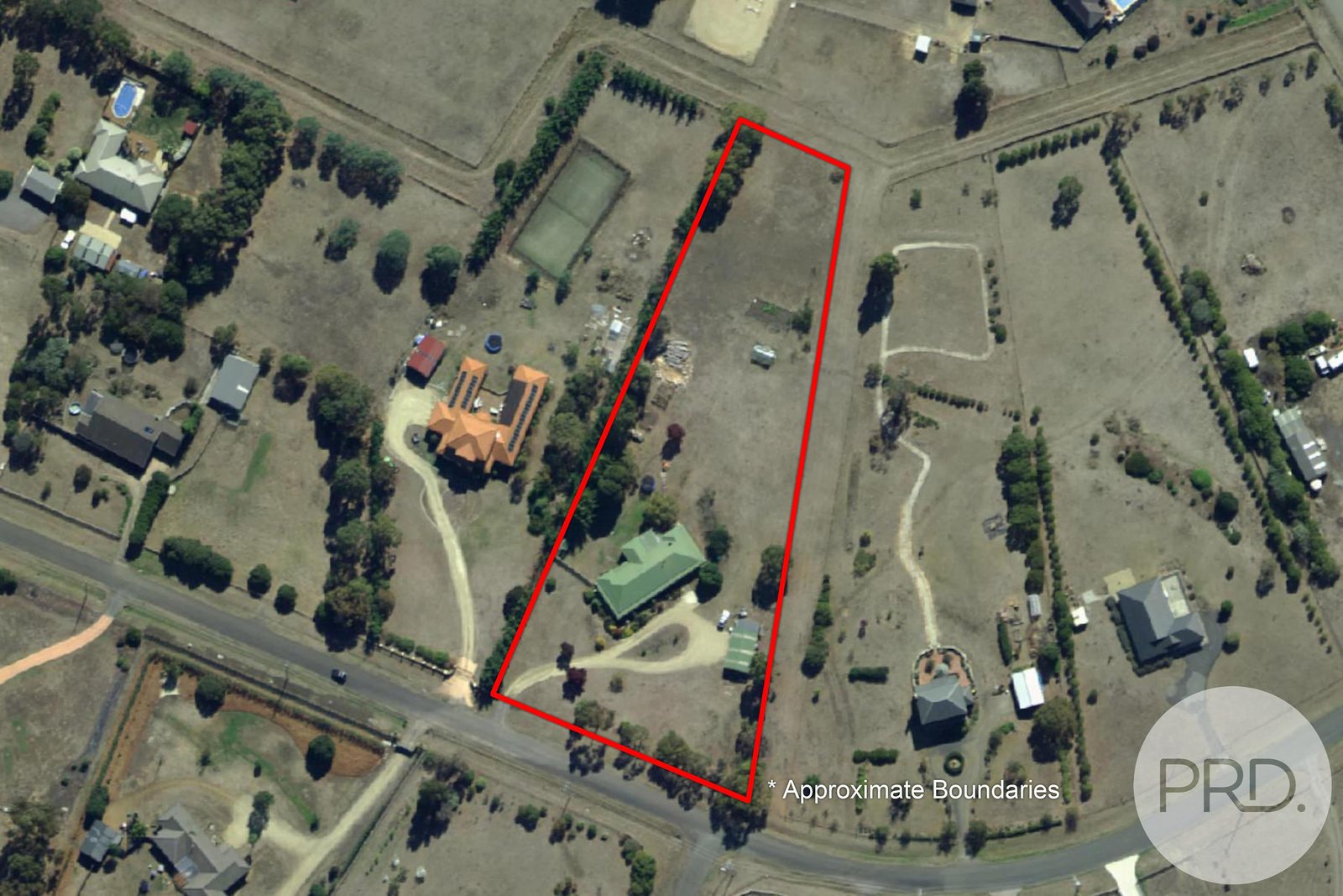 72 Lynrowan Drive ACTON PARK 2