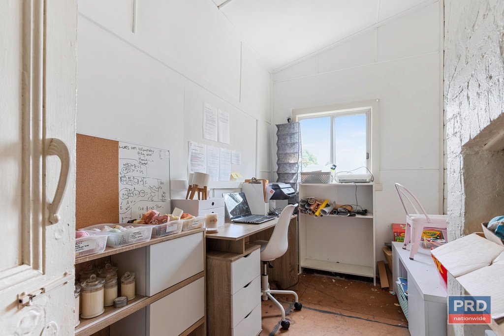 72 Mackenzie Street West  GOLDEN SQUARE 9
