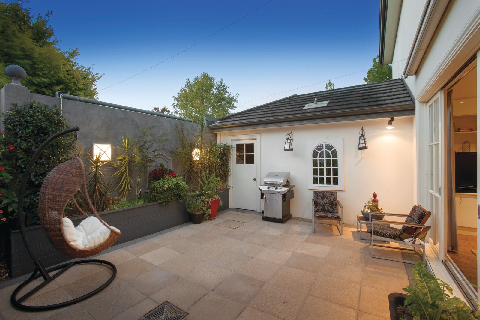 72 Manning Road, Malvern East, VIC