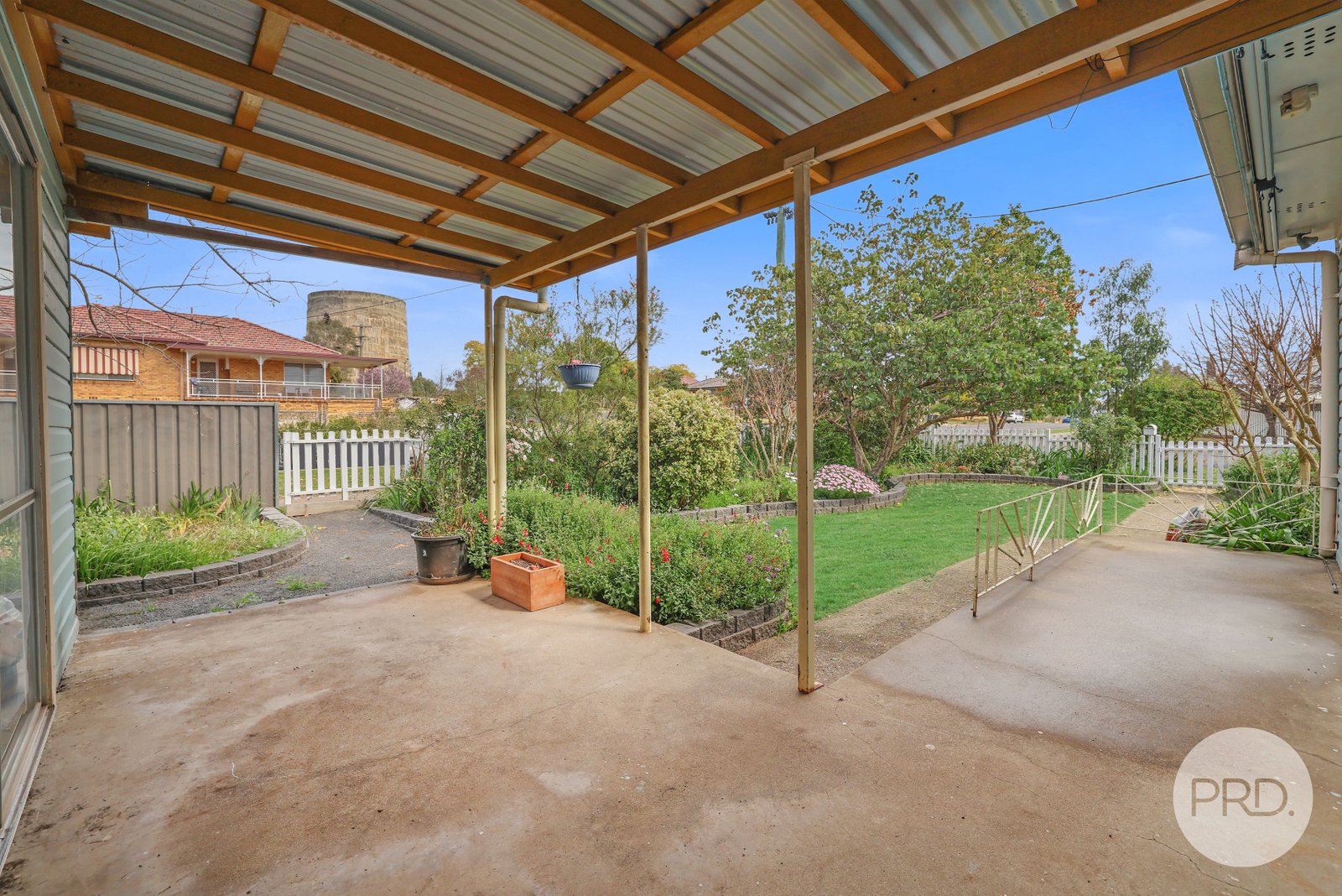 72 Mathews Street TAMWORTH 21