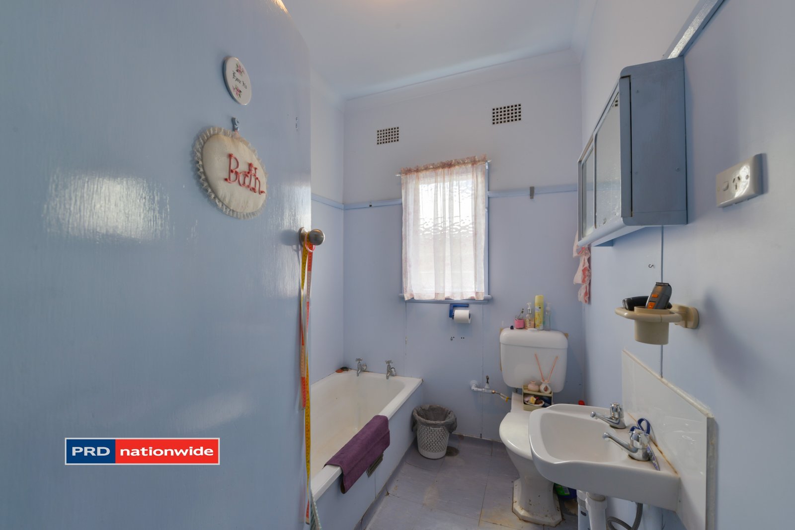 72 Mathews Street TAMWORTH 5