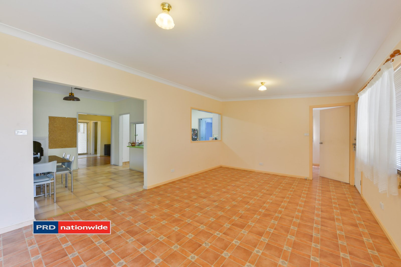 72 Mathews Street TAMWORTH 10