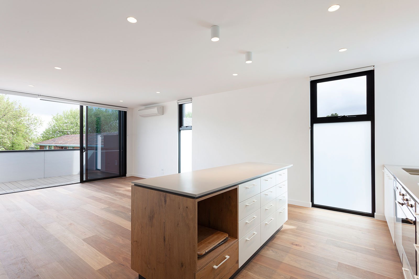 Real Estate and Property in 7/2 Meredith Street, Elwood, VIC