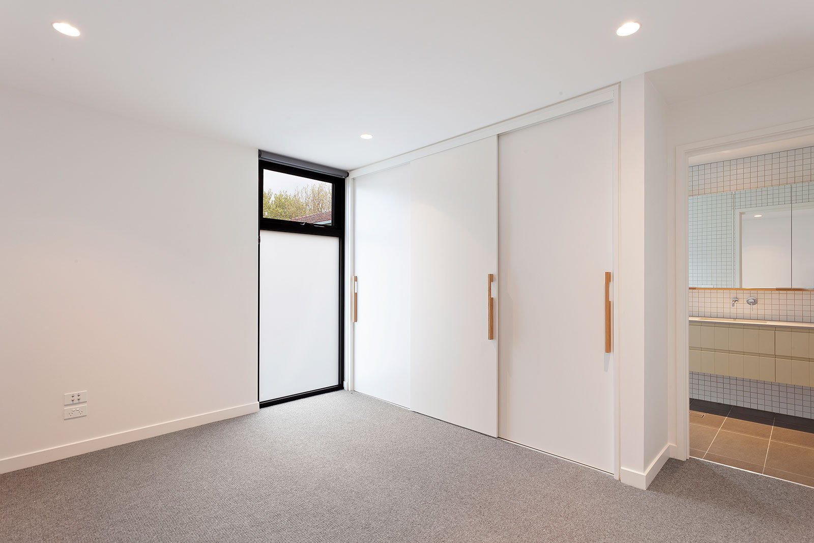 Real Estate and Property in 7/2 Meredith Street, Elwood, VIC