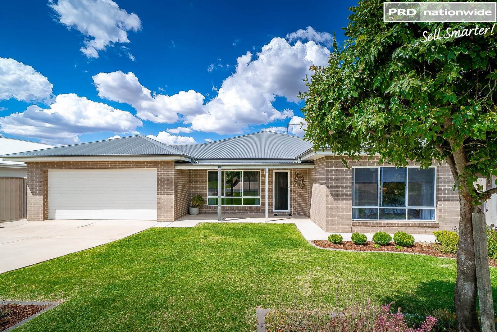 72 Messenger Avenue BOOROOMA 1