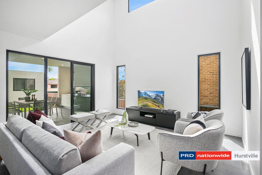 72 Moore Street HURSTVILLE 2