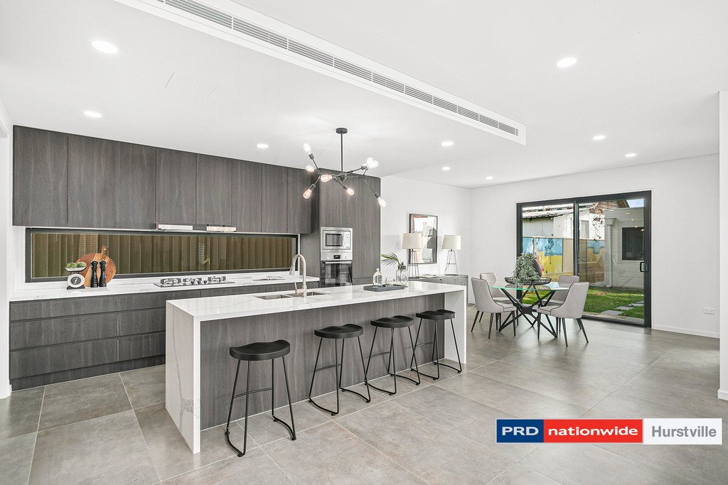 72 Moore Street HURSTVILLE 3