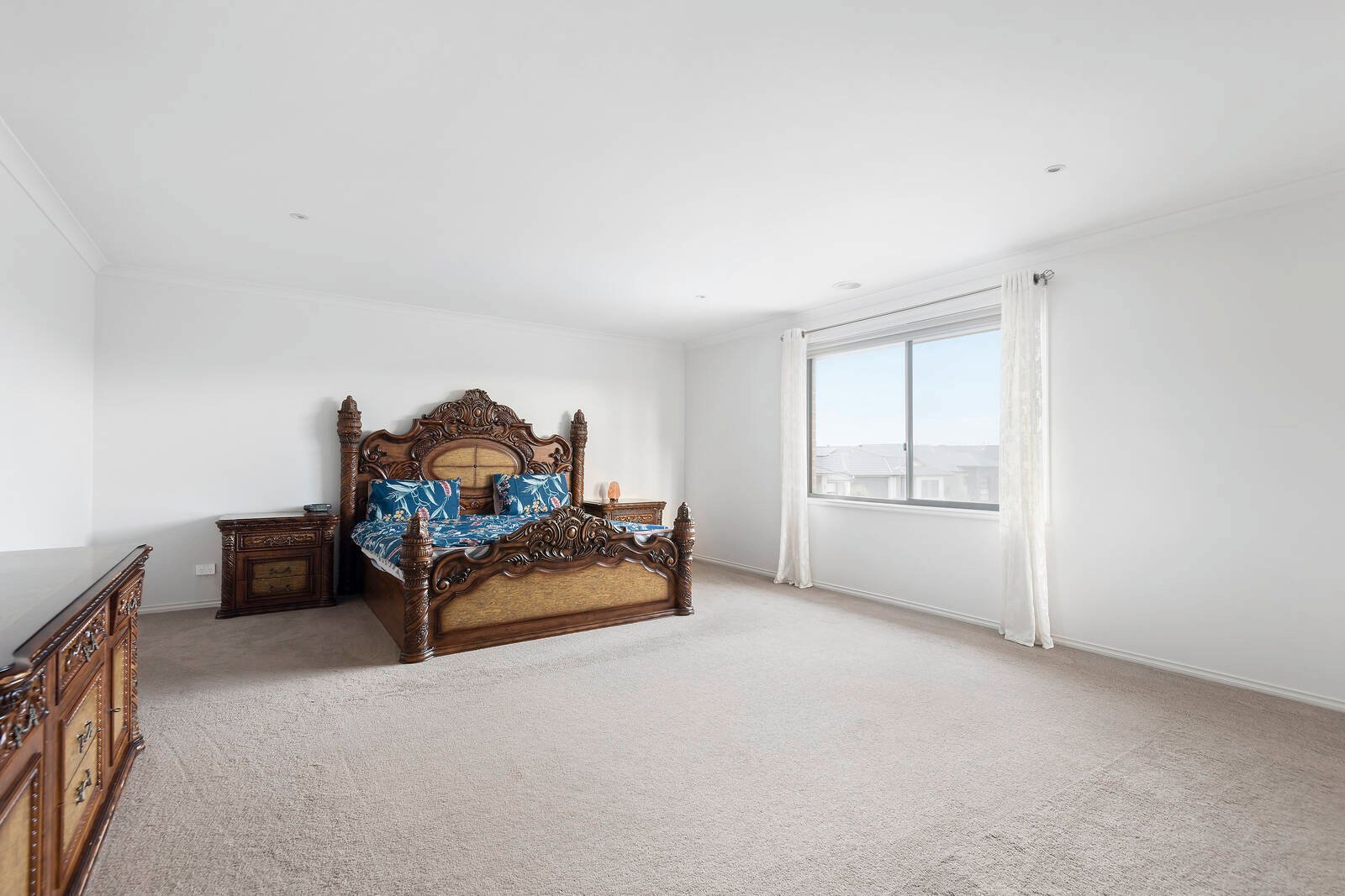 Real Estate and Property in 72 Moxham Drive, Clyde North, VIC