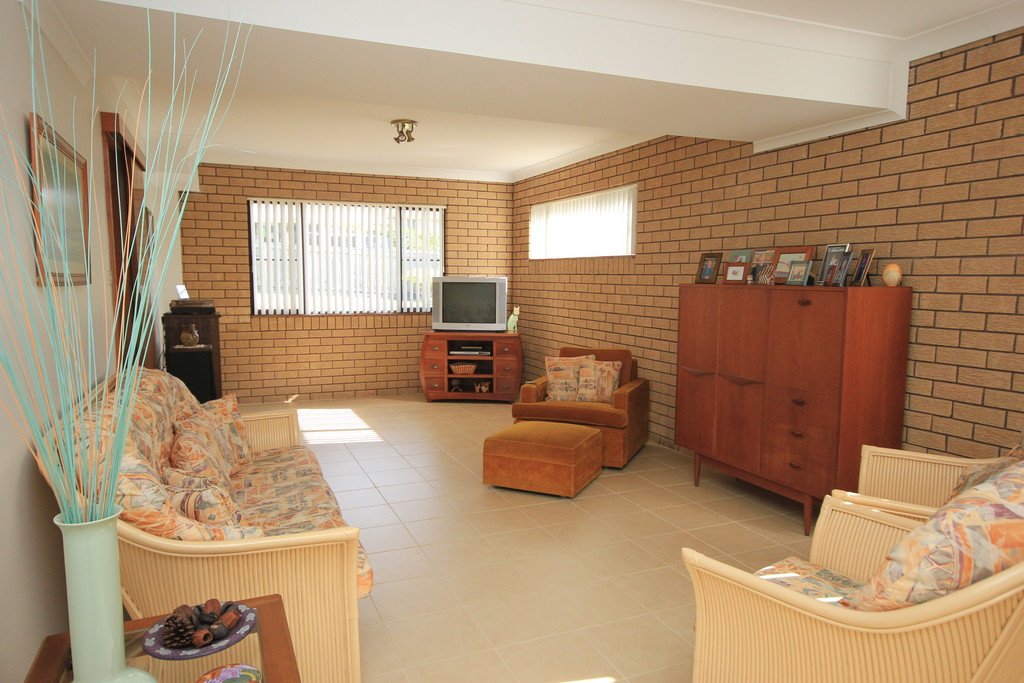 72 Norman Street LAURIETON 2