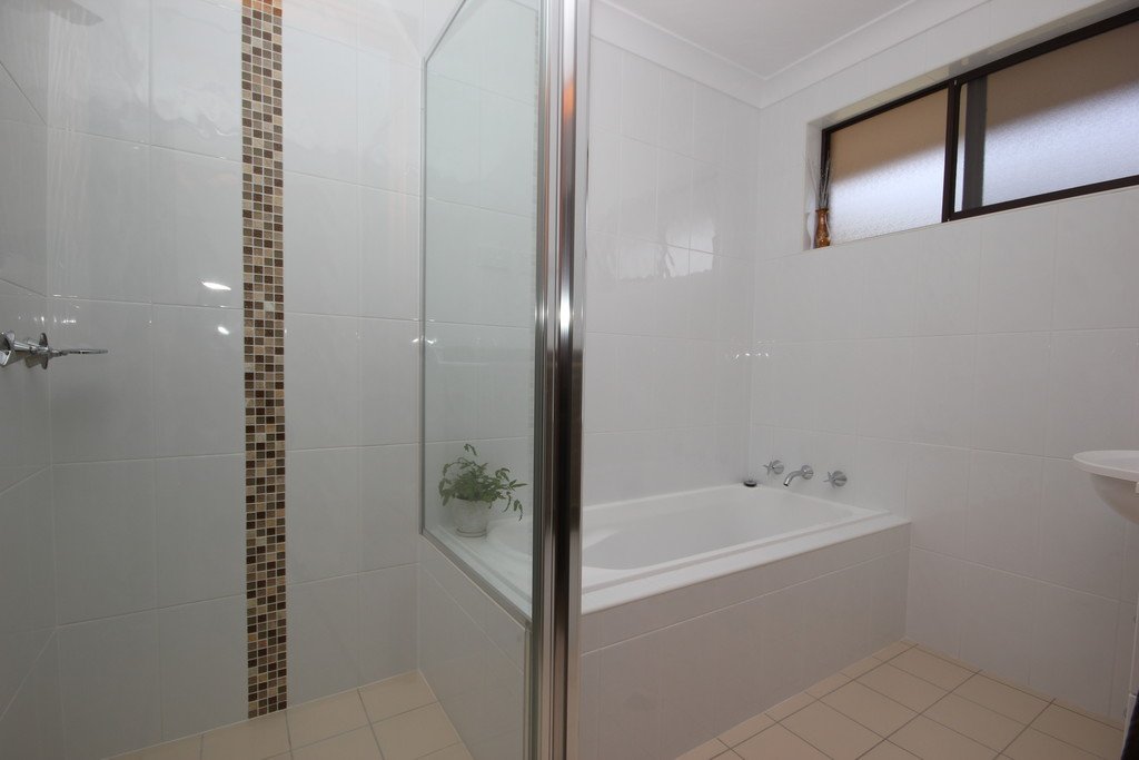 72 Norman Street LAURIETON 7