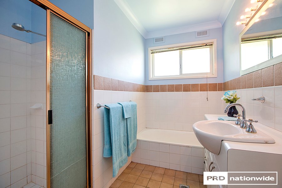 72 Panorama Road TAMWORTH 11