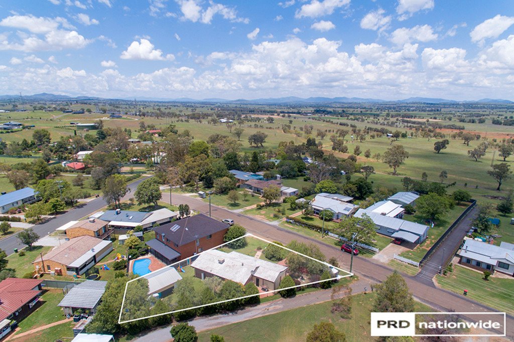 72 Panorama Road TAMWORTH 17