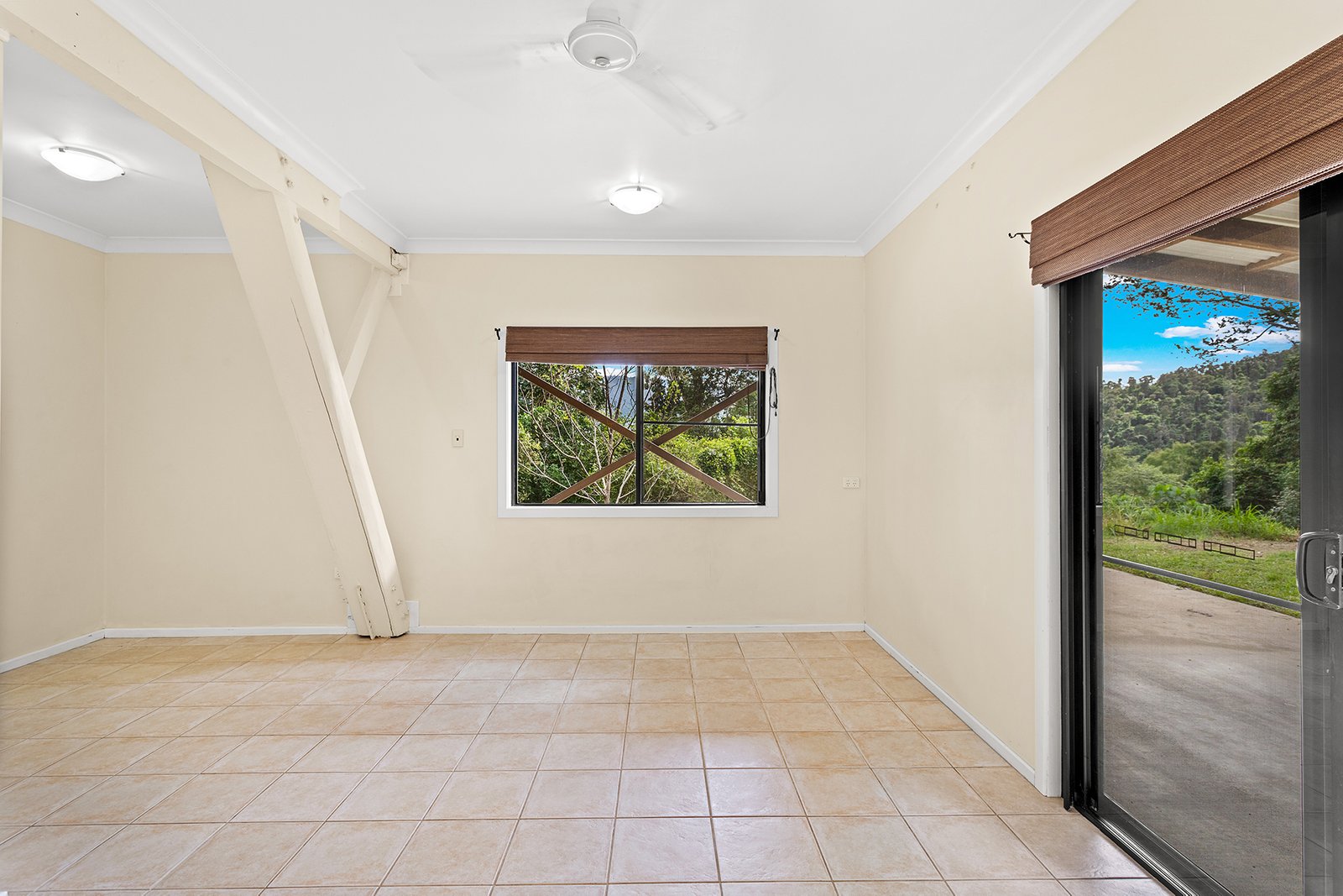 72 Pringle Road WOODWARK 9