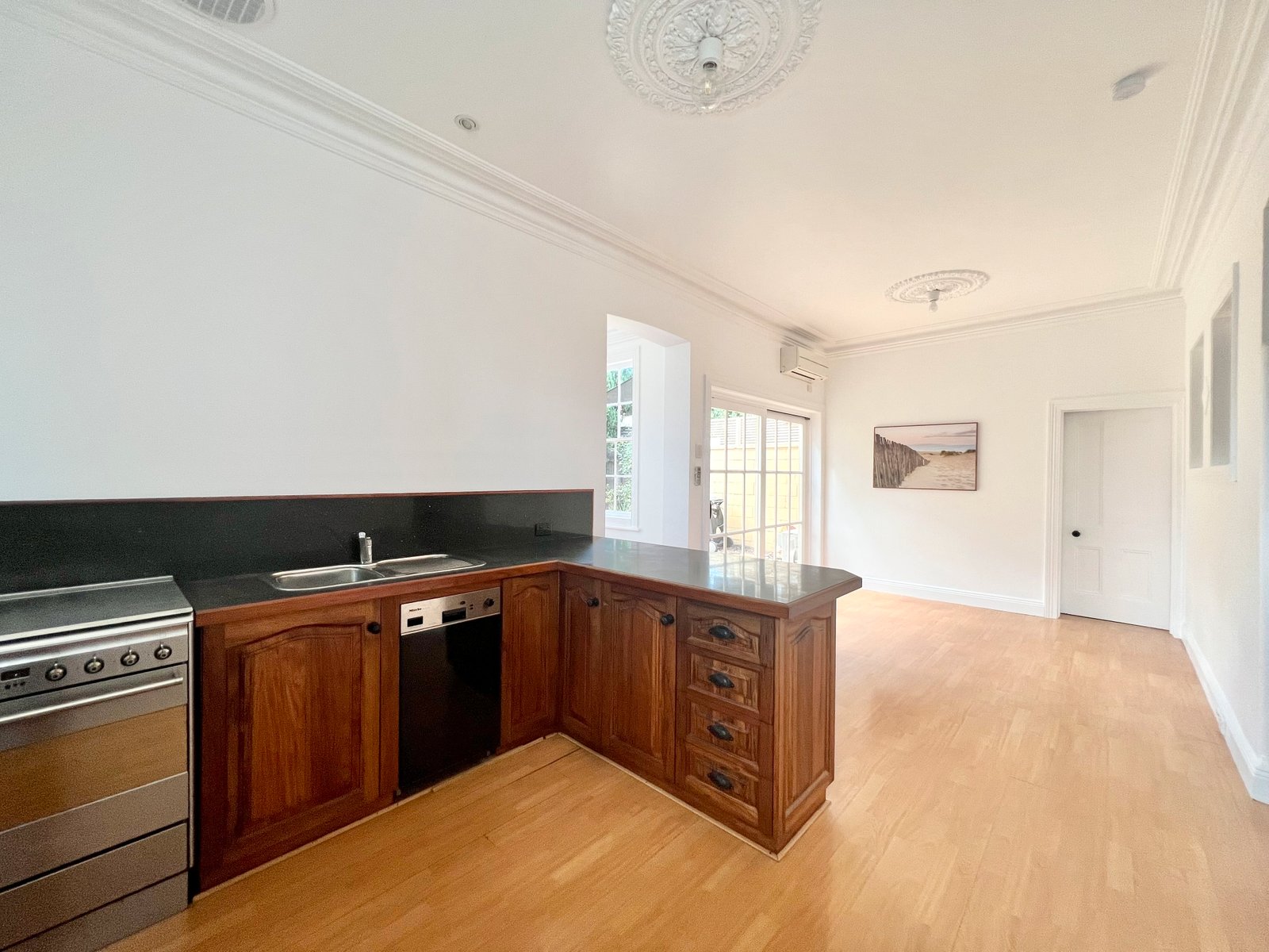 Gallery: 72 Prospect Road