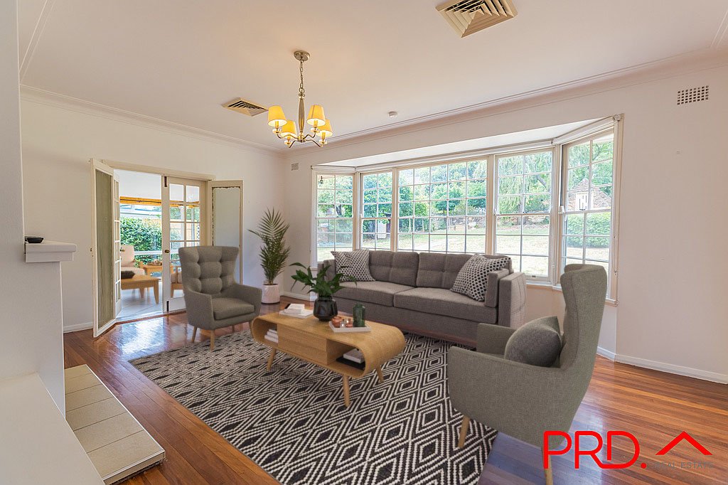 72 Raglan Street TAMWORTH 16