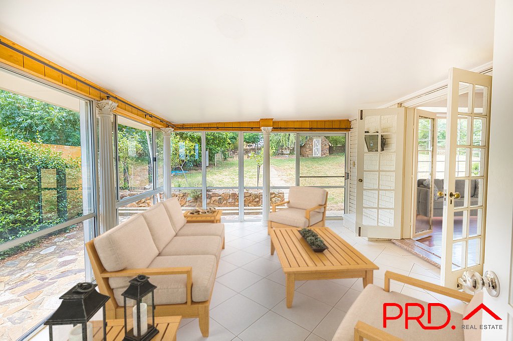 72 Raglan Street TAMWORTH 21