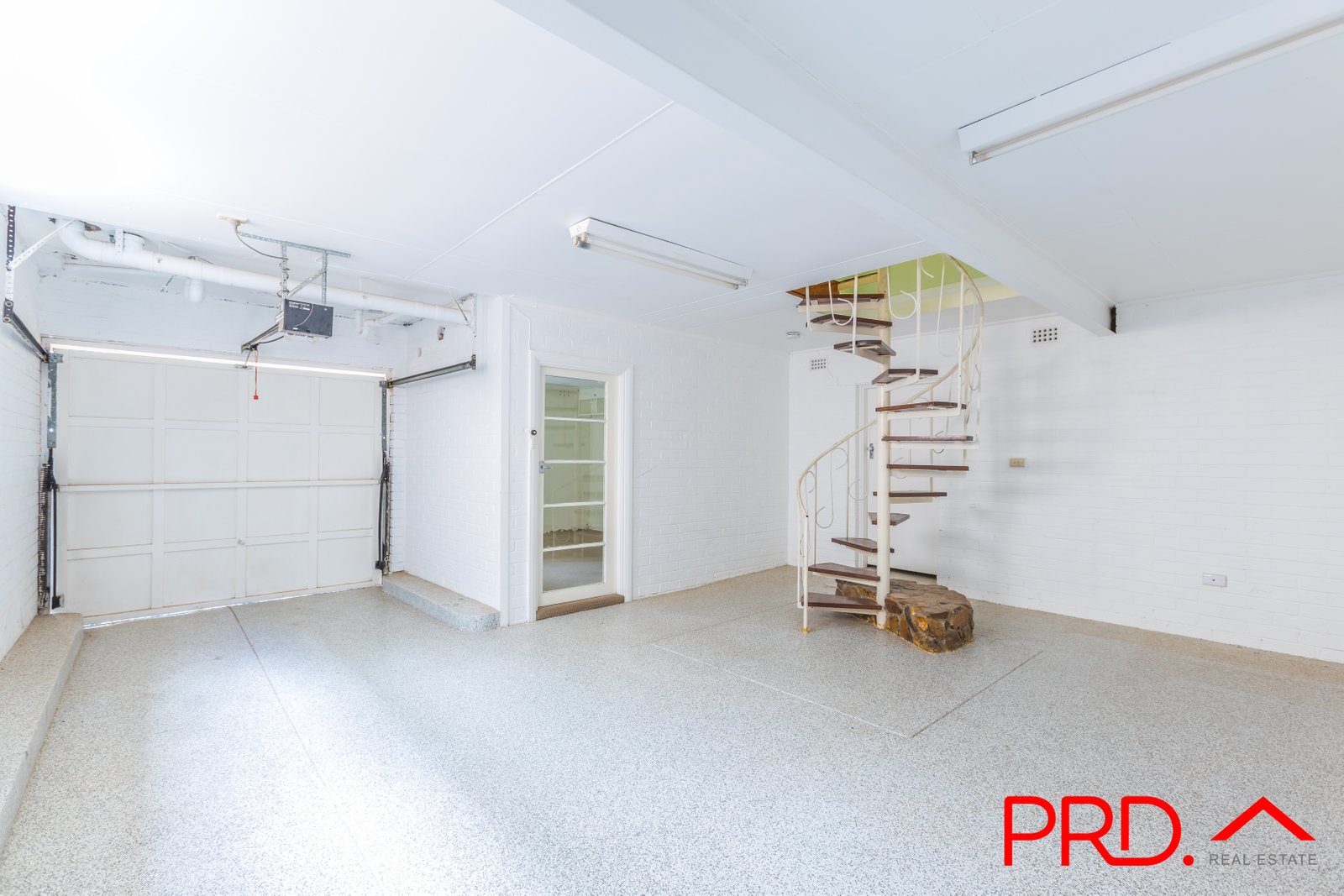 72 Raglan Street TAMWORTH 25