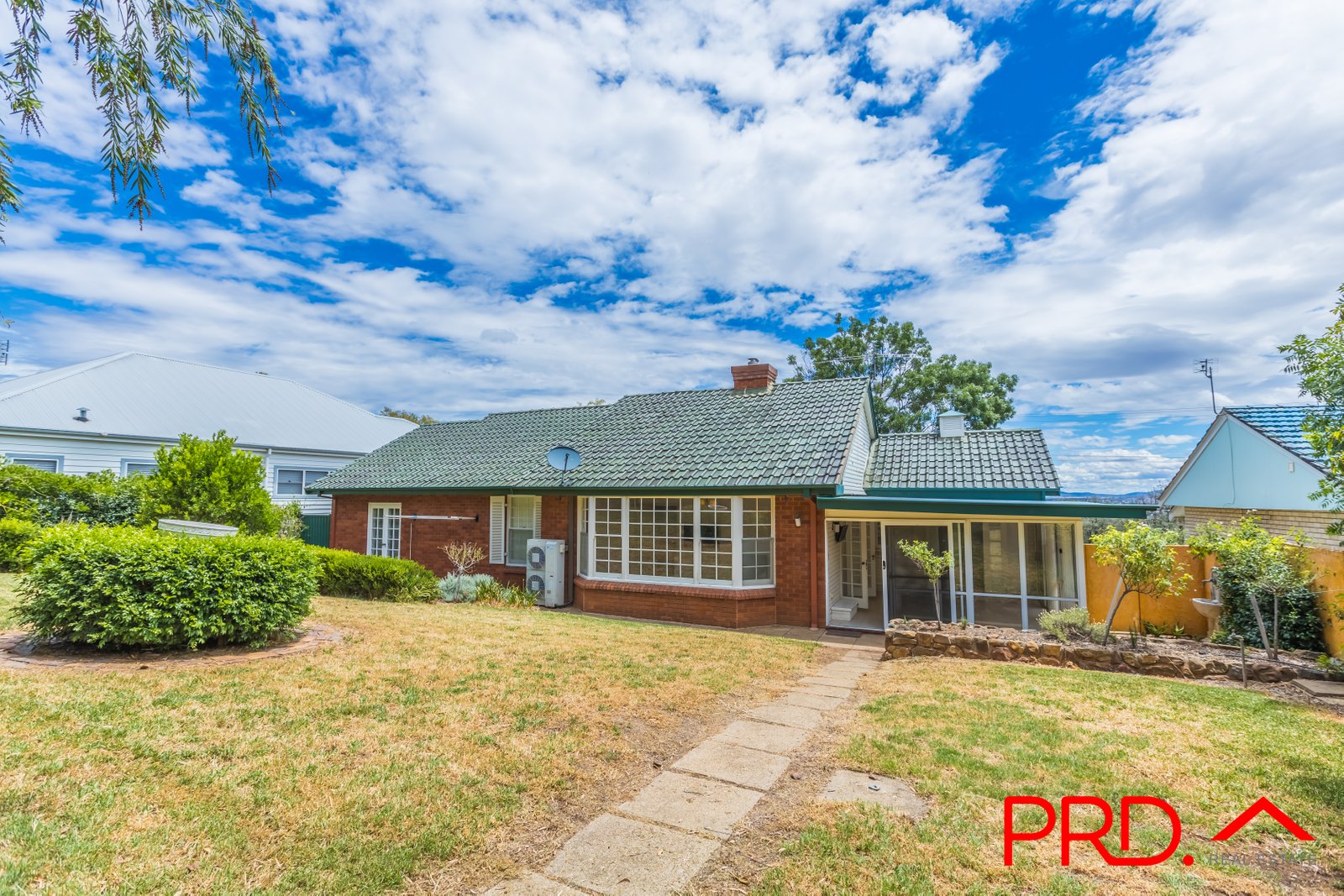 72 Raglan Street TAMWORTH 27