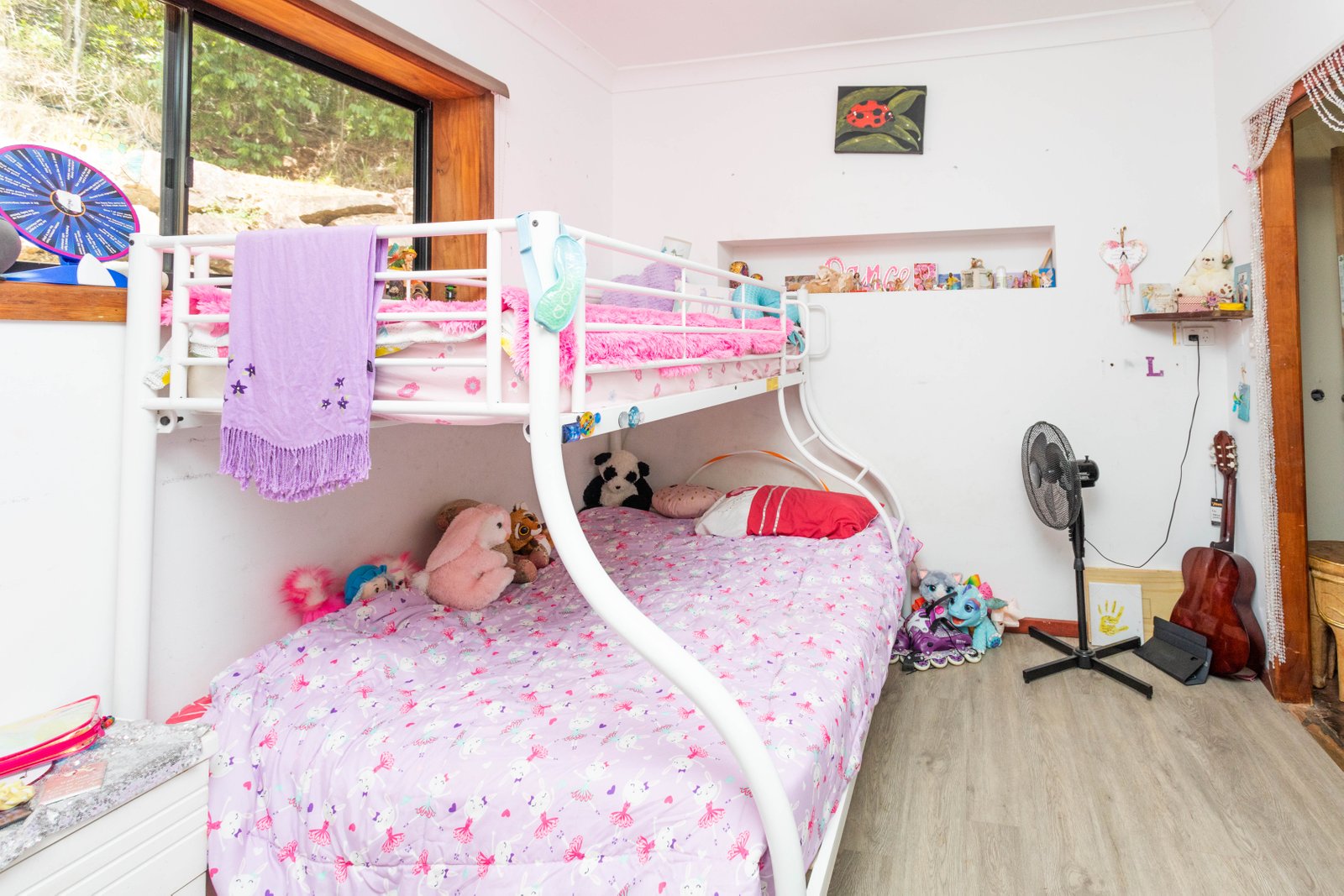 72 Rainforest Close SUGARLOAF 18