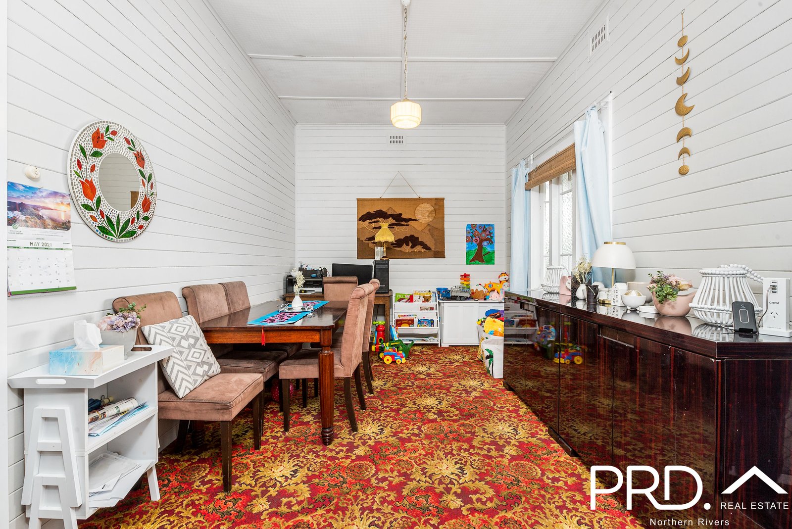 72 Richmond Street CASINO 10