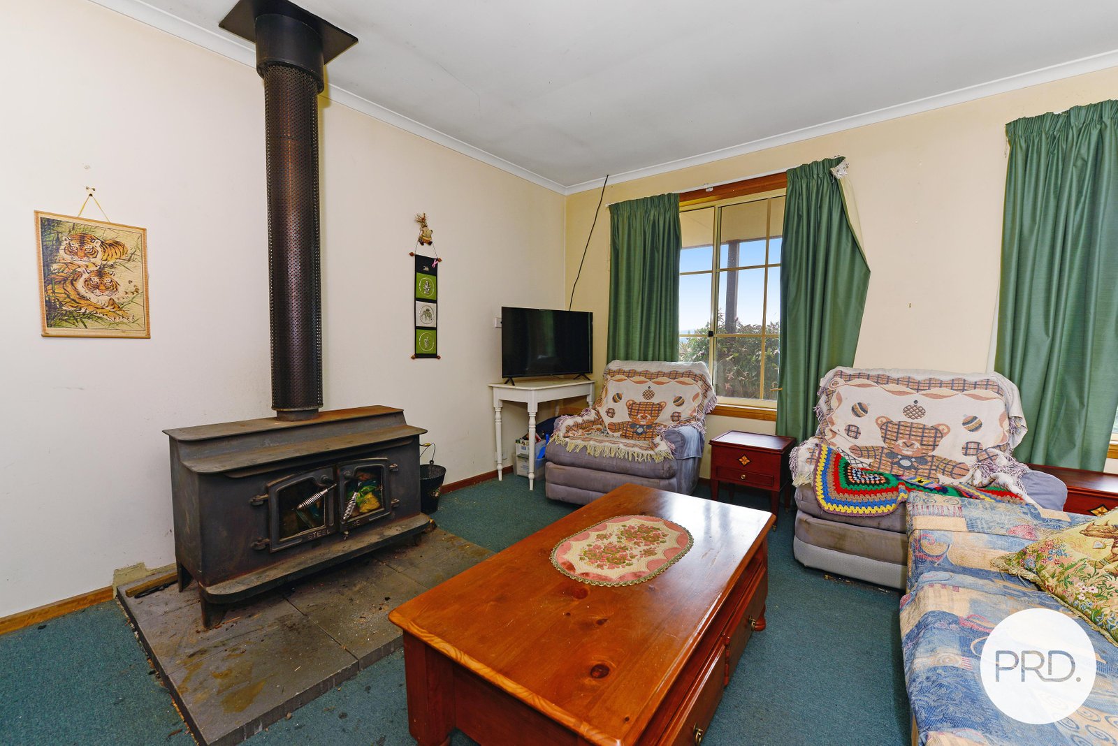 72 Robertson Road LACHLAN 4