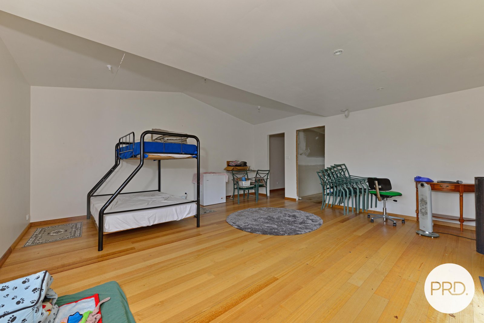 72 Robertson Road LACHLAN 17