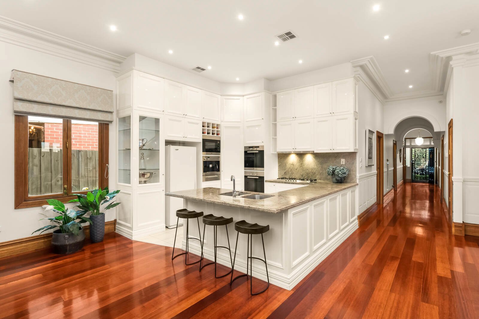 Real Estate and Property in 72 Rossmoyne Street, Thornbury, VIC