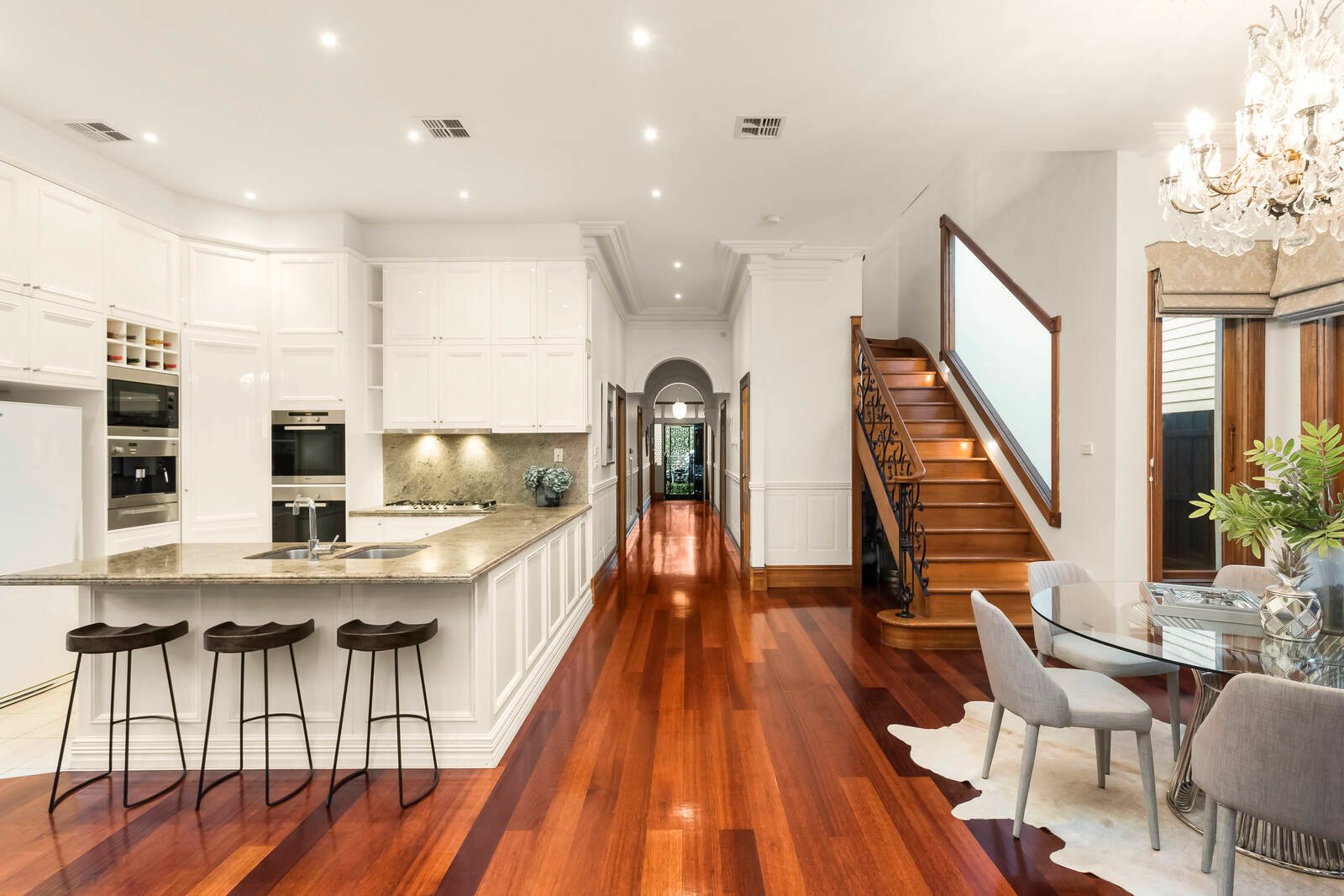 Real Estate and Property in 72 Rossmoyne Street, Thornbury, VIC