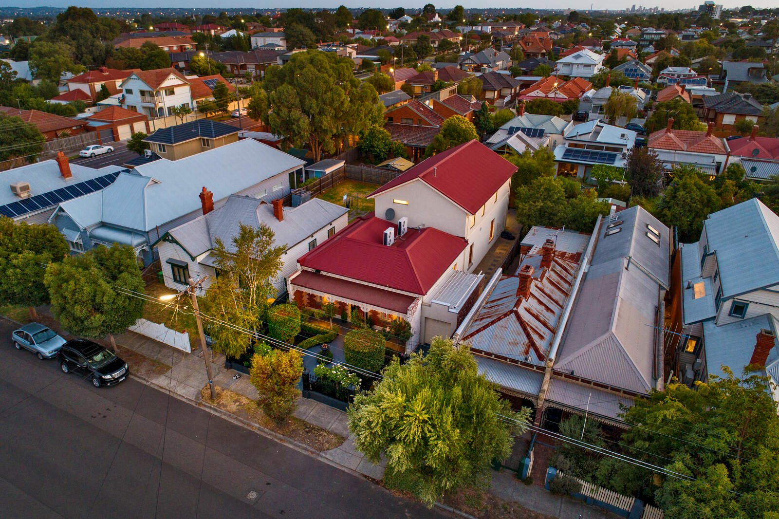 Real Estate and Property in 72 Rossmoyne Street, Thornbury, VIC